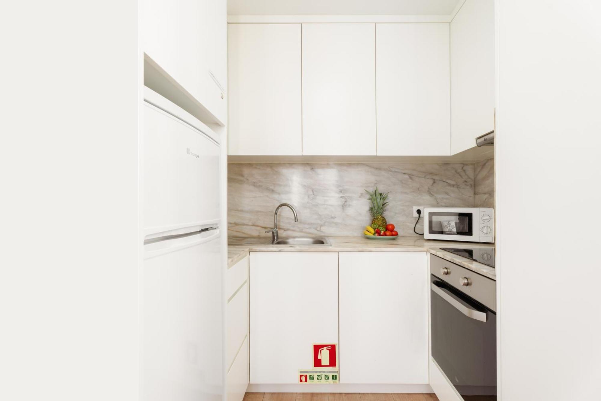 Host Wise - Flat W Free Private Parking - Bright & Cozy Apartamento Porto Exterior foto